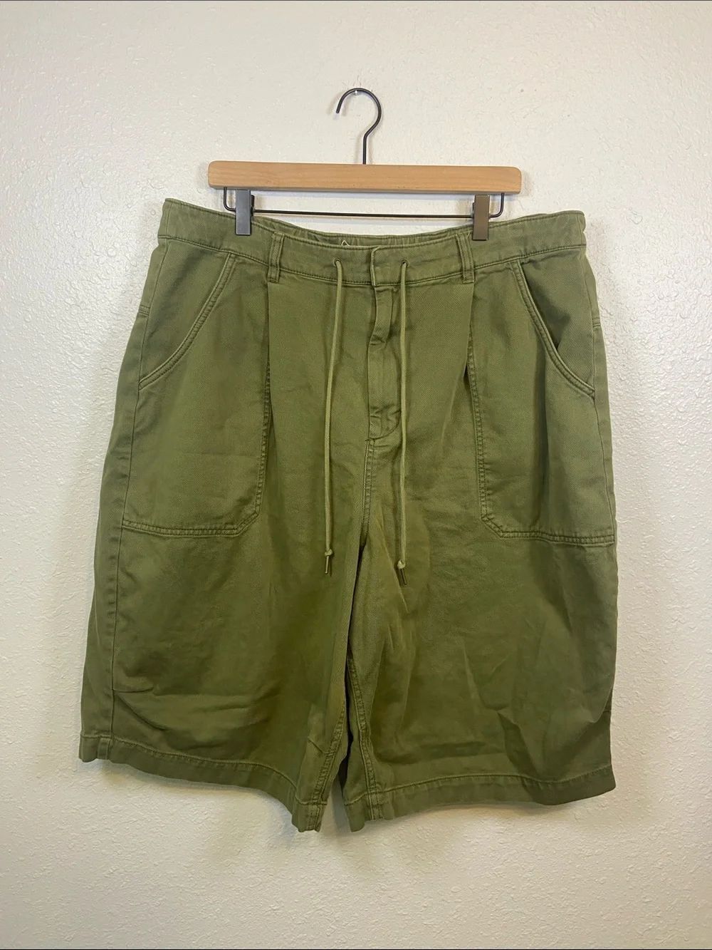 Anthropologie Green 100% Cotton Oversized Y2K Baggy Shorts Size Large